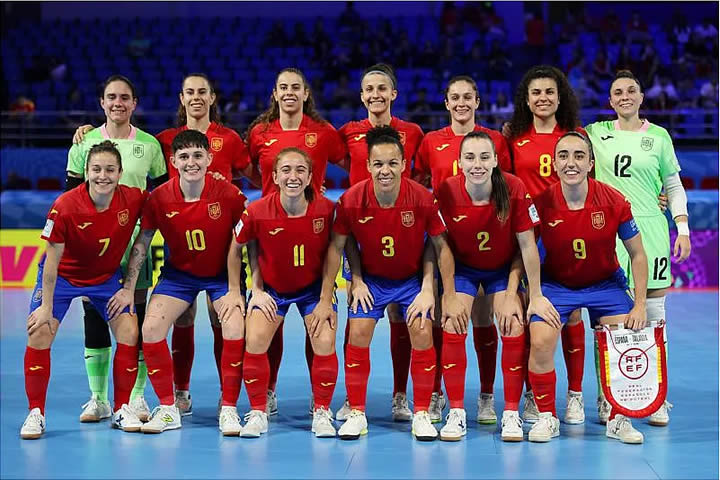 SELECCION ESPAÑOLA FEMENINA EN LA COPA DEL MUNDO 2025